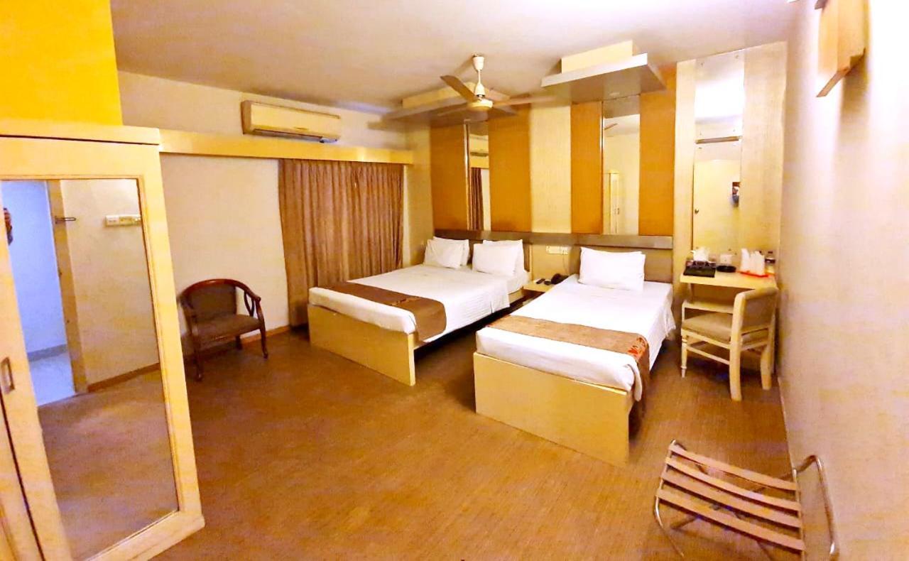 Hotel Ornate Dhaka Bagian luar foto