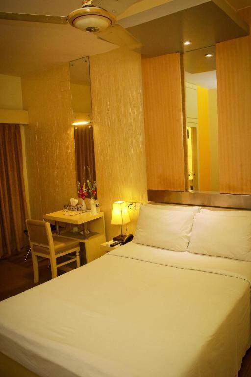 Hotel Ornate Dhaka Bagian luar foto