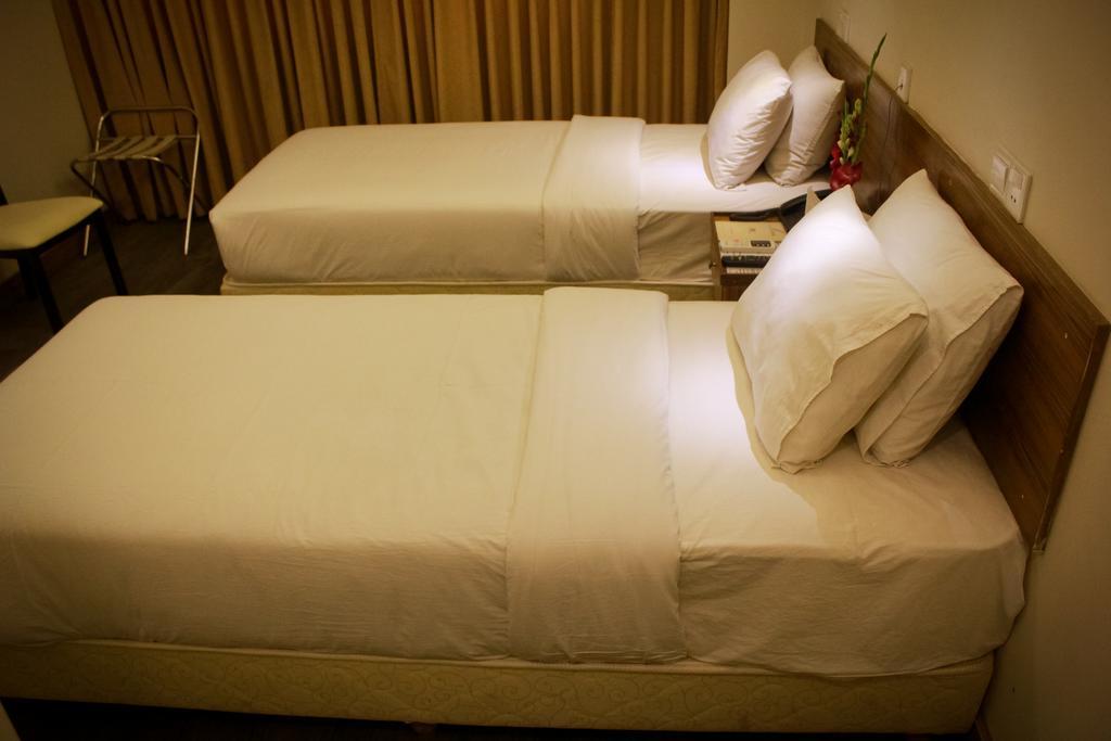Hotel Ornate Dhaka Bagian luar foto